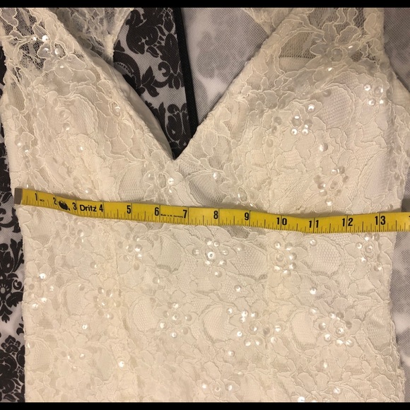 Wedding Dress - Picture 11 of 15